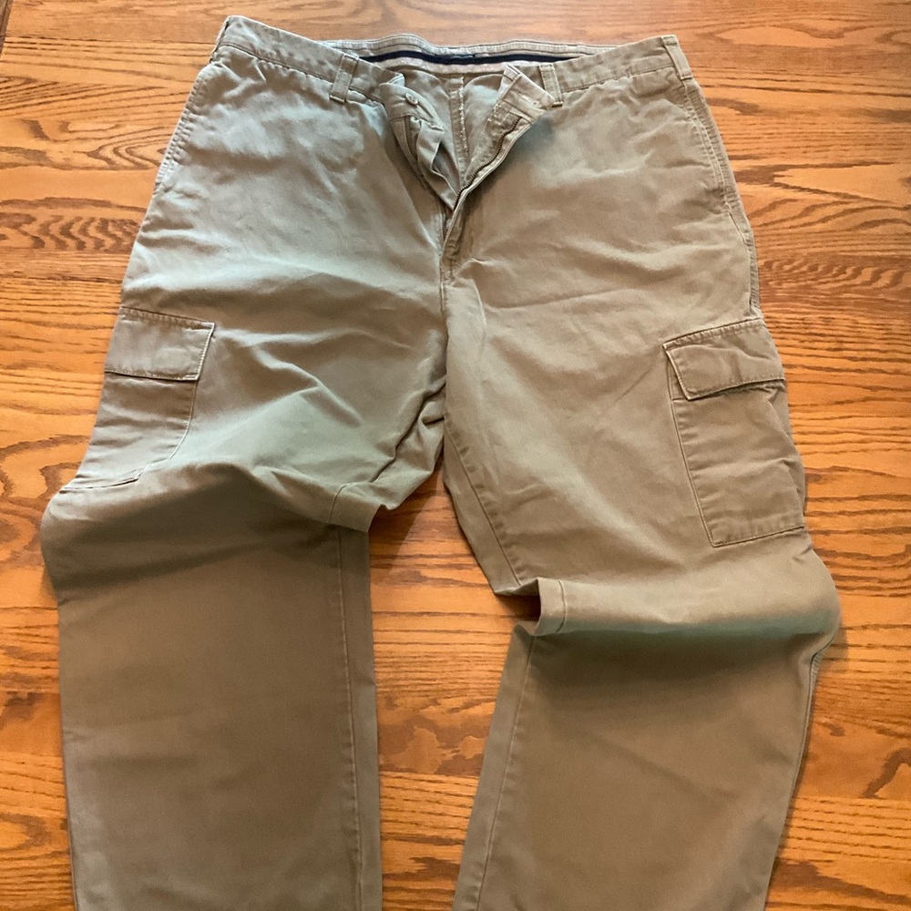 Dockers Khaki Casual Cargo style pants